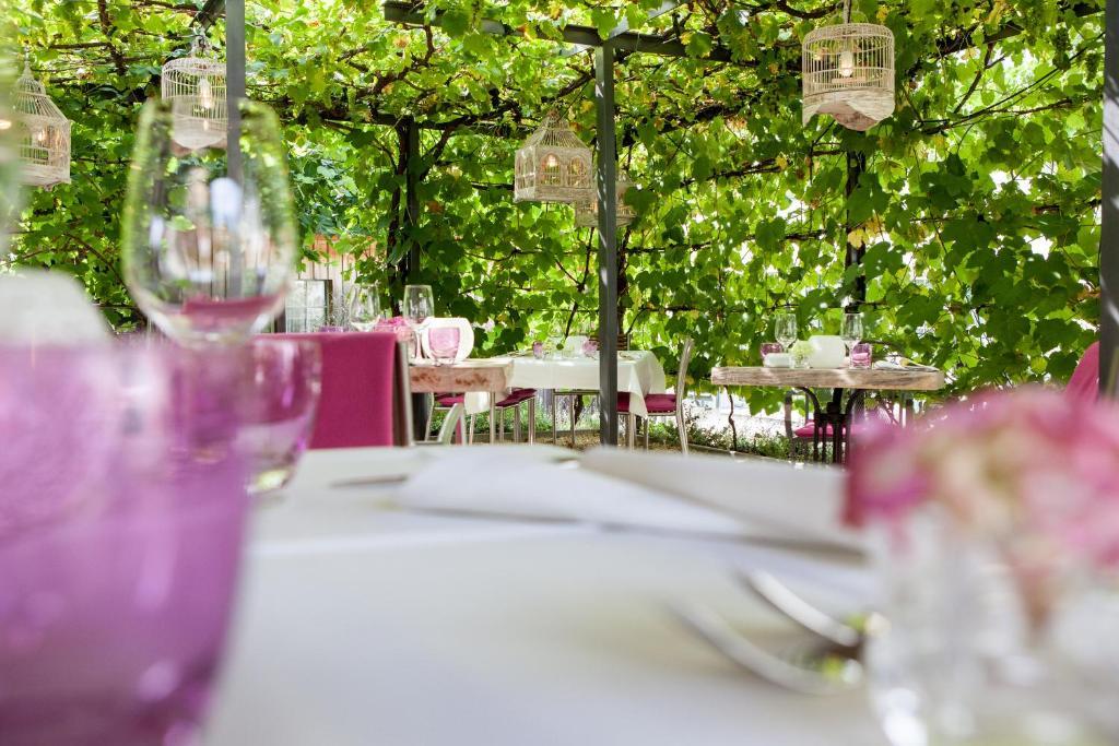Herrliberg Hotel Rebe المظهر الخارجي الصورة