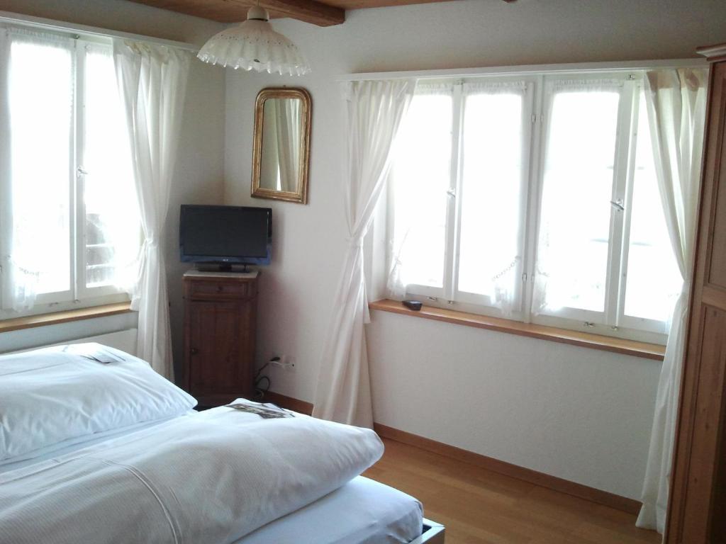 Herrliberg Hotel Rebe الغرفة الصورة